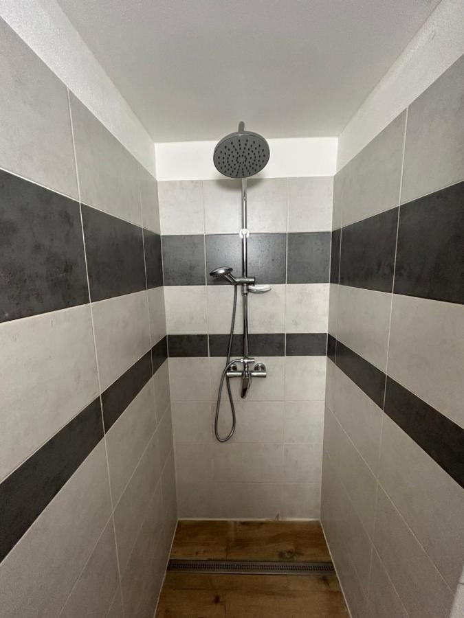 Stromoradni 17 Apartment Břeclav Exterior foto